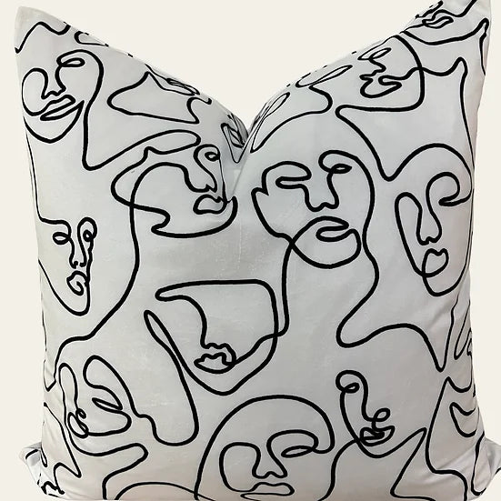 FACE — Wholesale Throw Pillows