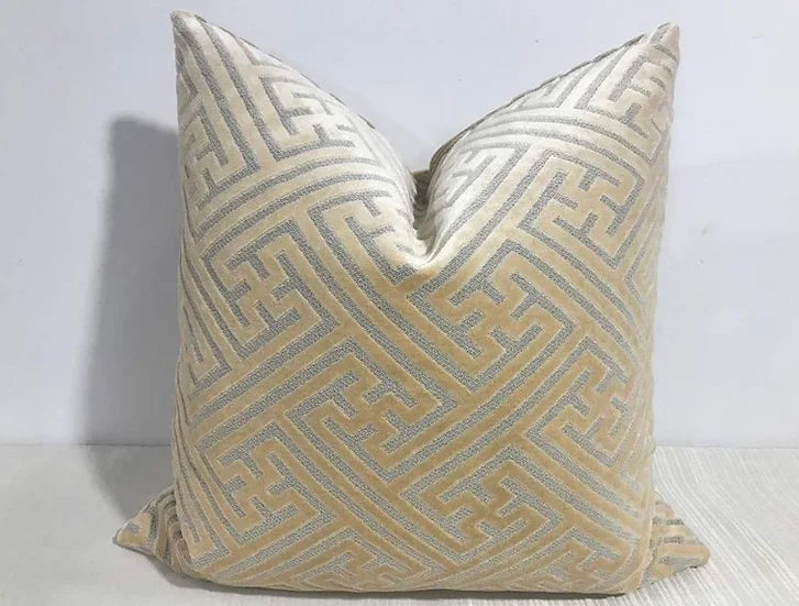 ZIGZAG — Wholesale Throw Pillows