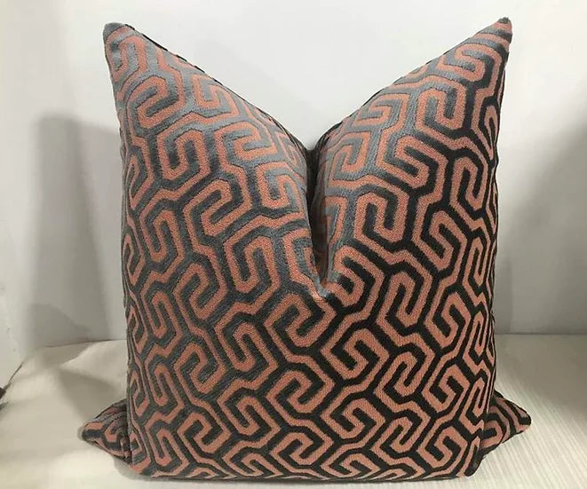 INFINITY — Wholesale Throw Pillows